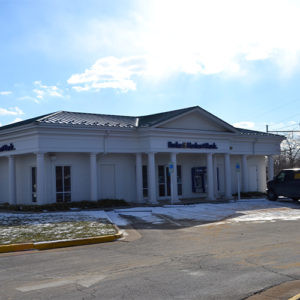 Burke &amp; Herbert Bank Woodbridge branch on Smoketown Road, Woodbridge, VA, offering a range of banking services.
