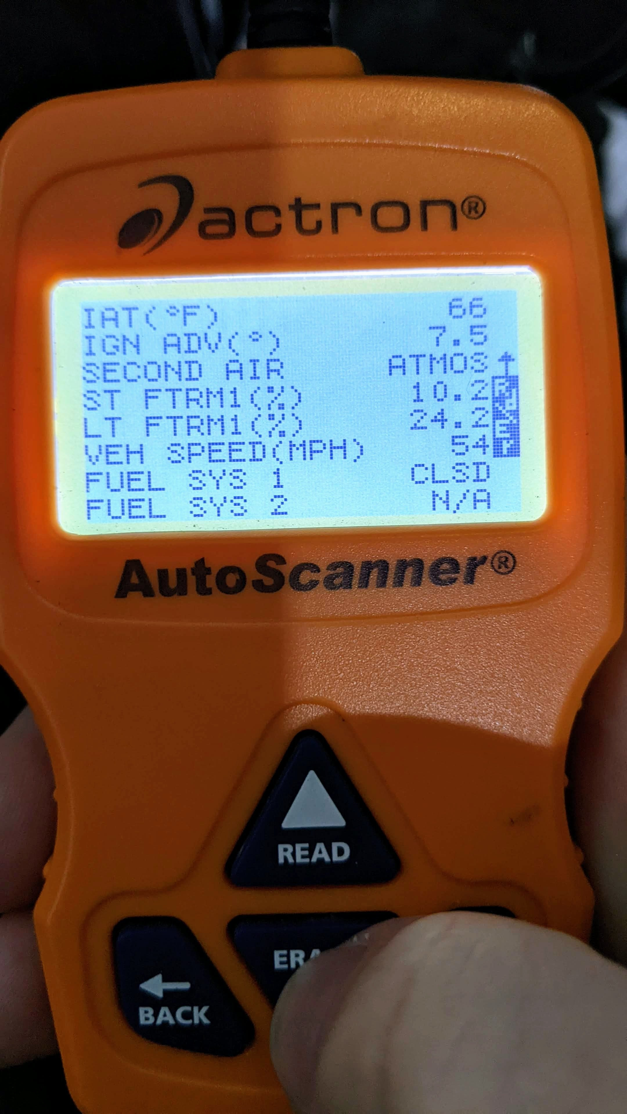 Code Scanner Freeze Frame Data Displaying Fuel Trim Values and Vehicle Speed