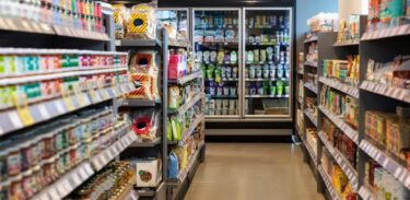 Find free food banks near me open today for grocery assistance