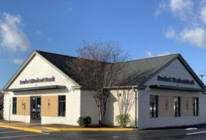 Burke &amp; Herbert Bank North Chesterfield branch on Huguenot Road, North Chesterfield, VA, offering drive-up ATM services.
